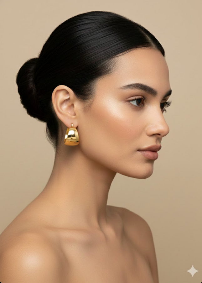 Molten Curve Gold Hoops