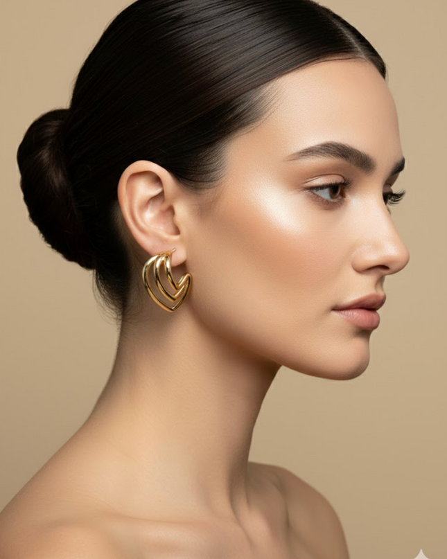 Contour Wave Gold Studs