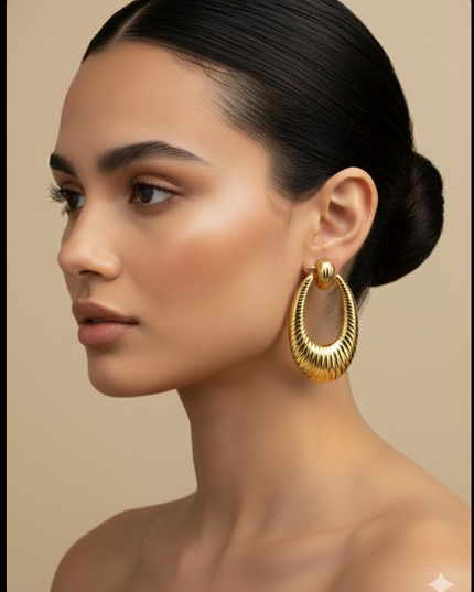 Ribbed Arc Gold Hoops