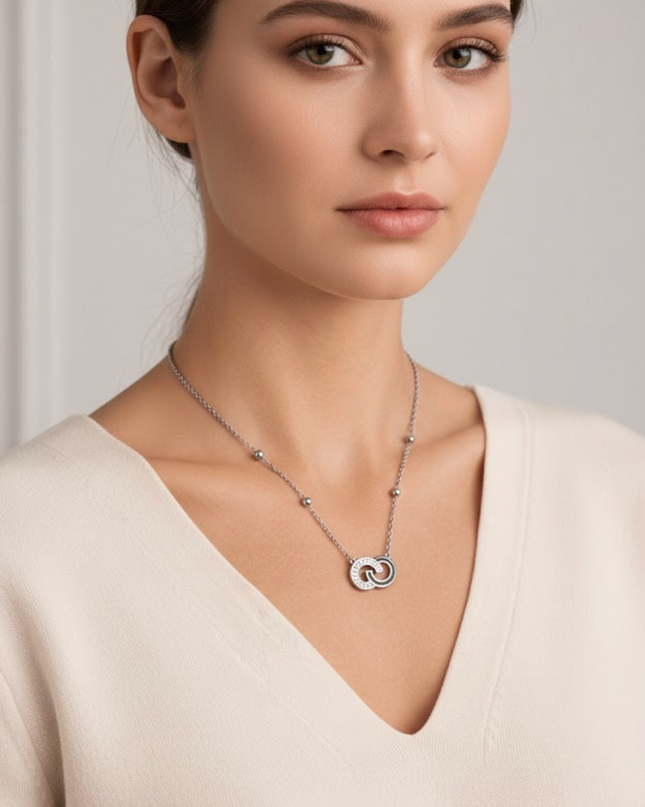 Interlink Halo Necklace